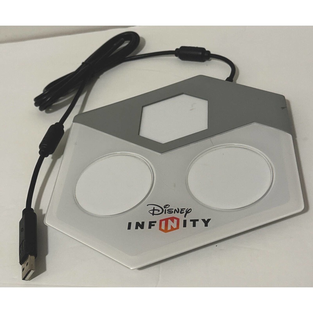 Disney Infinity Portal Base Pad Only for XBOX 360 INF-8032385 Game Preowned